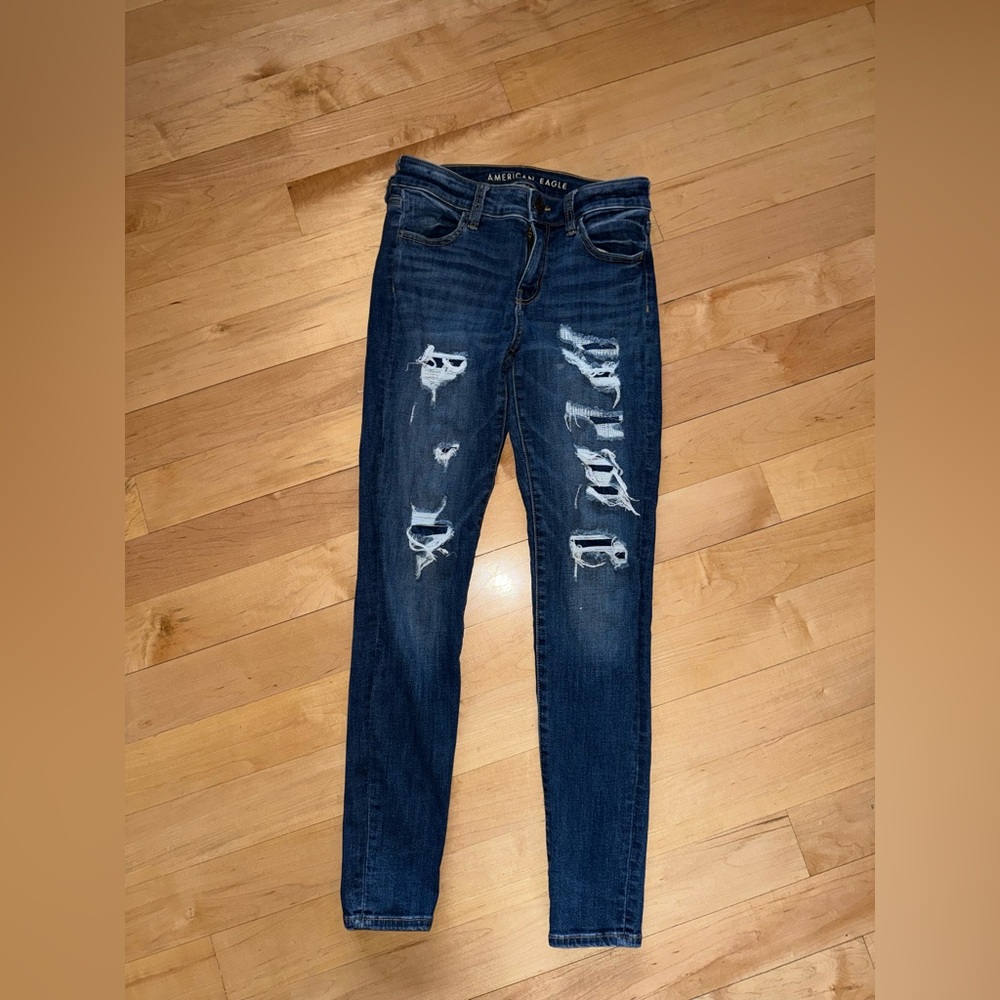 American Eagle Dark Blue Distrssed High-Waisted Women’s Skinny Jeans